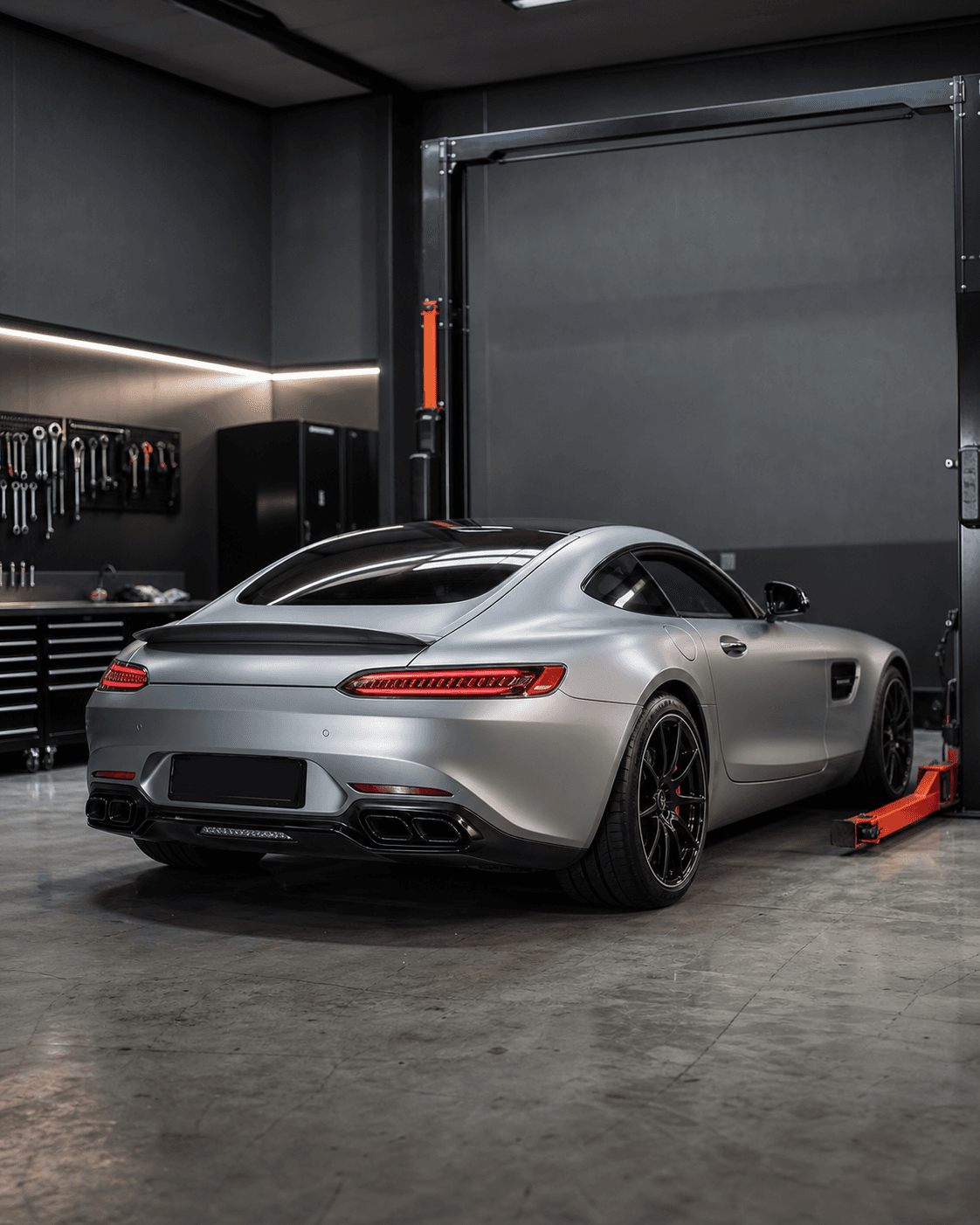 Mercedes-AMG GT Coupé · prata acetinado na GT Performance